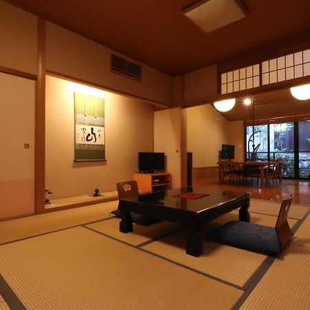 Yumoto Ueyama Ryokan 姬路 外观 照片