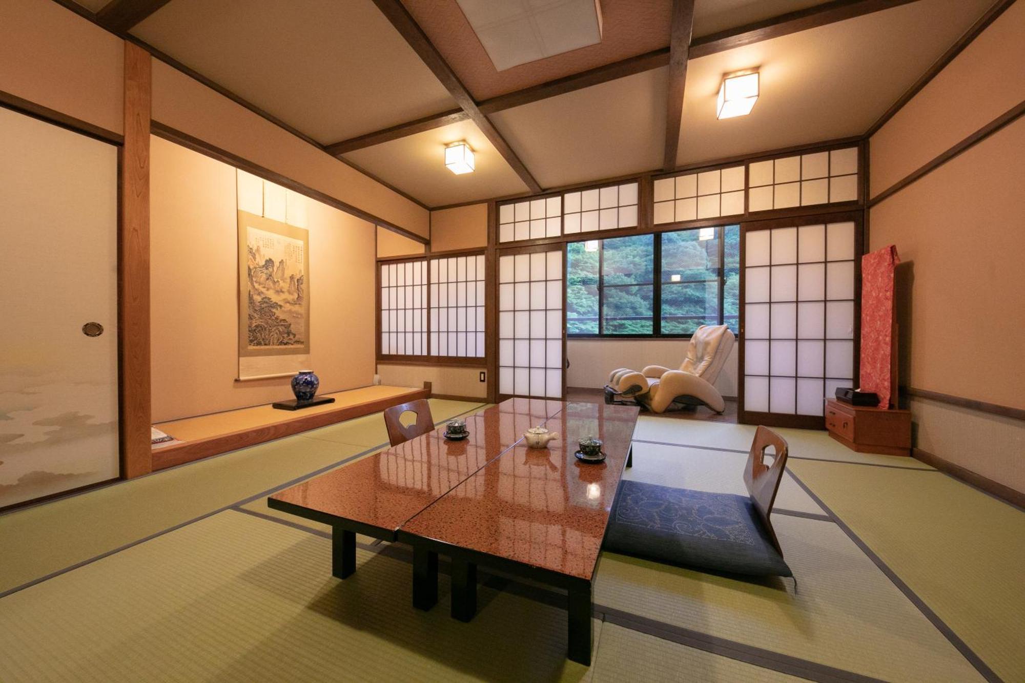 Yumoto Ueyama Ryokan 姬路 外观 照片